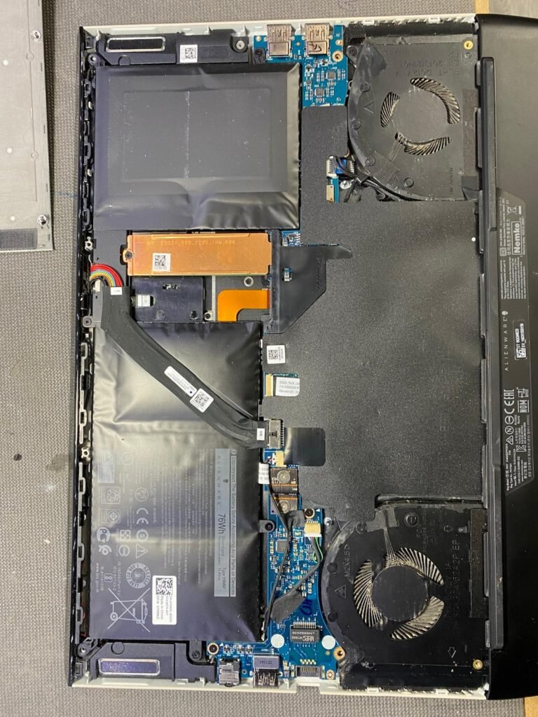 Laptop battery issue diagnosed in Windsor