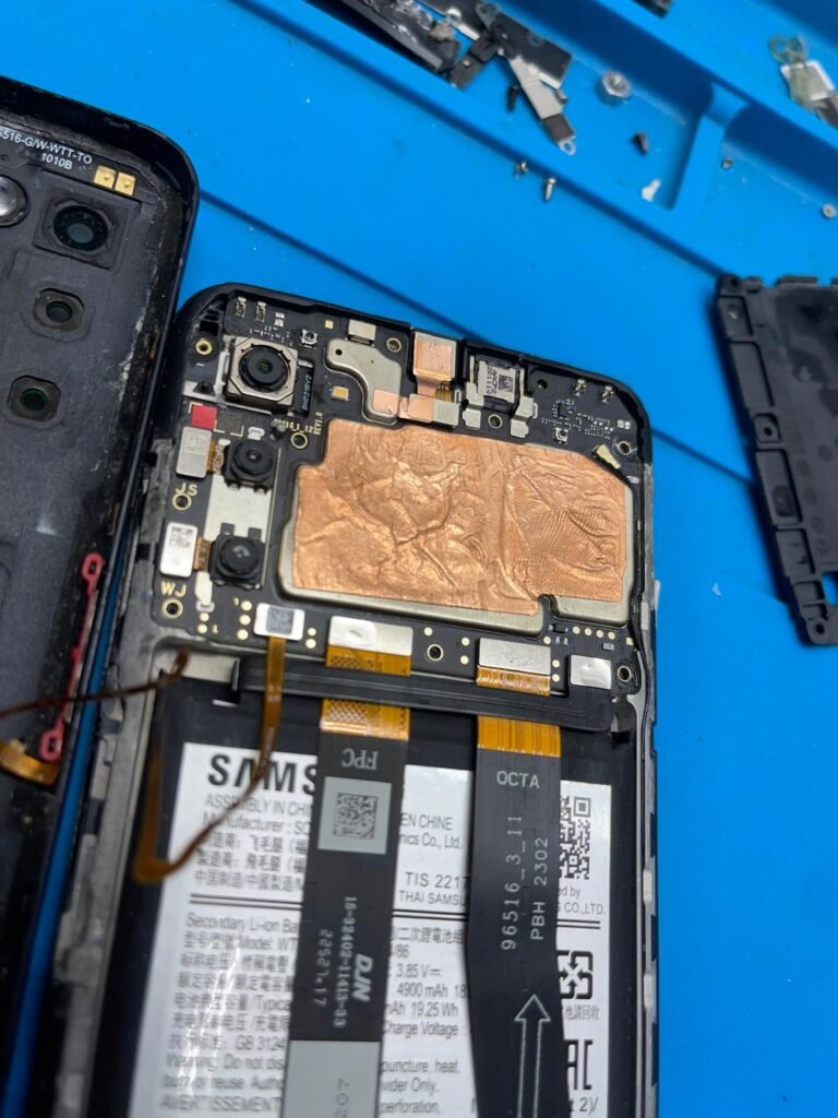Mobile phone repair at Tech Gate Computers