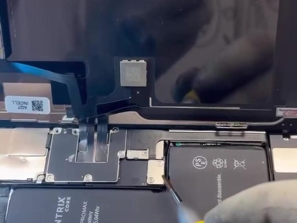 iPhone screen replacement on the bench at Tech Gate Computers
